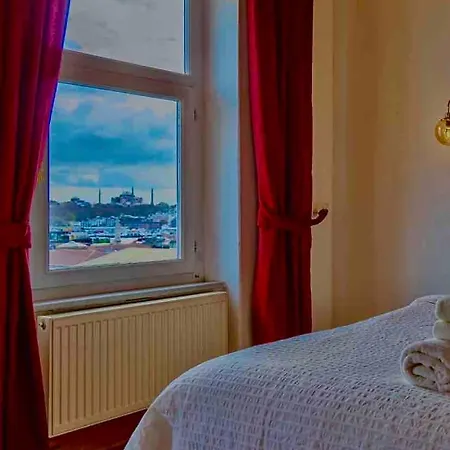 Апартаменты Magnificent Views Exclusive Design Galata Tower *